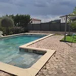 Villa Le Temps Retrouve Saint-Martin-de-Valgalgues